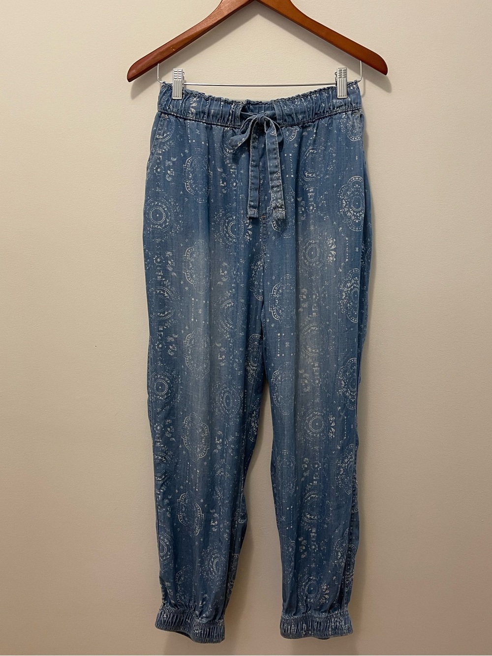 Knox Rose Light Blue Jogger Pants